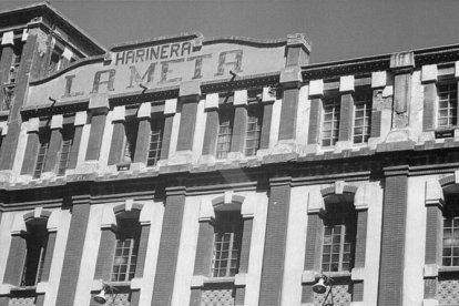 Imatge antiga de la Farinera La Meta.