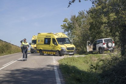 Ambulàncies del SEM a la zona del sinistre. - X.SANTESMASSES