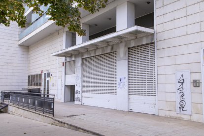 Así se encuentra hoy la puerta donde estaban los míticos carteles
