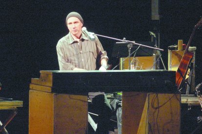 Lluís Llach, el 2007 en la seua gira de comiat dels escenaris. - Amado Forrolla