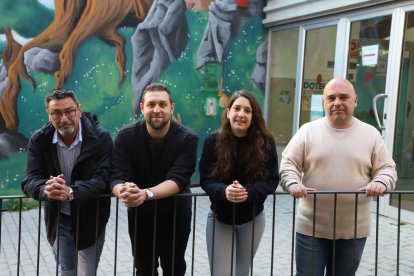 Josep Roigé, Gabriel Mendoza, Laura Lobo i David Lorca formen l’equip de mediació de la Fagic. - MAGDALENA ALTISENT
