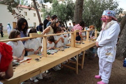 El ‘quiròfan’ de la instal·lació ‘Desiderata’, de Mama Crea. - AMADO FORROLLA
