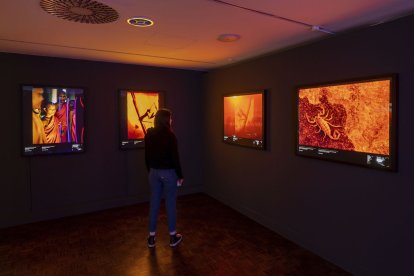 Colors representatius. Cambodja, els Estats Units o alguns països d’Àfrica tenen fotografies representatives a l’àmbit taronja de la mostra.