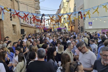 També en esdeveniments populars. La Festa Major de Mollerussa del passat mes demaig va oferir un reeixit vespreig impulsat per la Colla del 75 del municipi.
