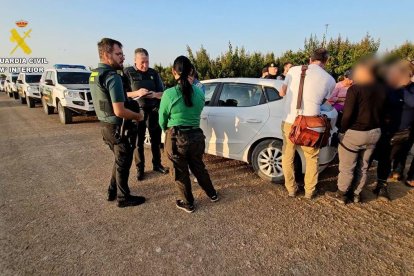 Van intervenir la Guàrdia Civil, la Inspecció i Serveis Socials. - GUÀRDIA CIVIL