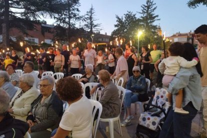Palau d’Anglesola. Els actes de celebració es van iniciar dimecres a la nit amb una Marxa de Torxes. - AJUNTAMENT DE TORRELAMEU