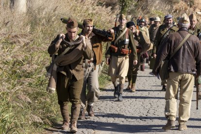 Fotografies: Aitona reviu la memòria de la Guerra Civil