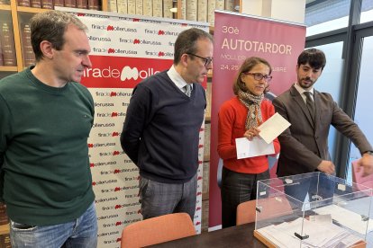 Sorteig de Fira de Mollerussa entre els compradors d'un cotxe en la passada edició de l'Autotardor.