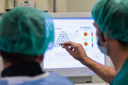 Especialistas del equipo médico de la clínica ILO Oftalmología.