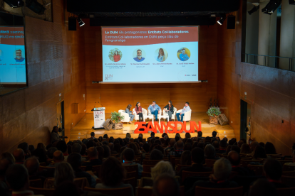 La Generalitat ha commemorat els 25 anys de la DUN amb un acte institucional.