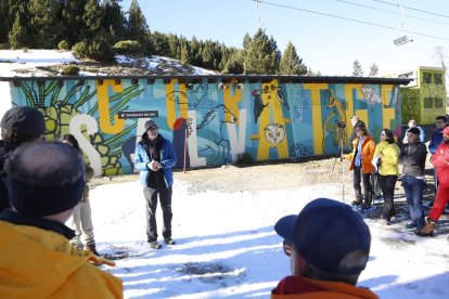 Inauguració del nou mural a Port Ainé.