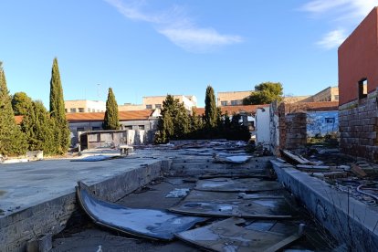 Okupes al recinte de l’antiga discoteca de Gardeny