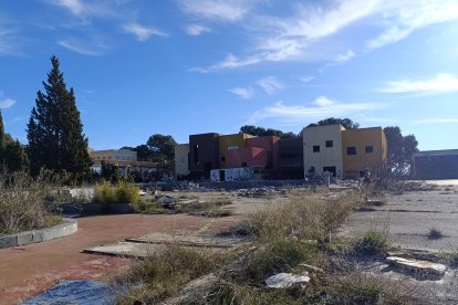 Okupes al recinte de l’antiga discoteca de Gardeny