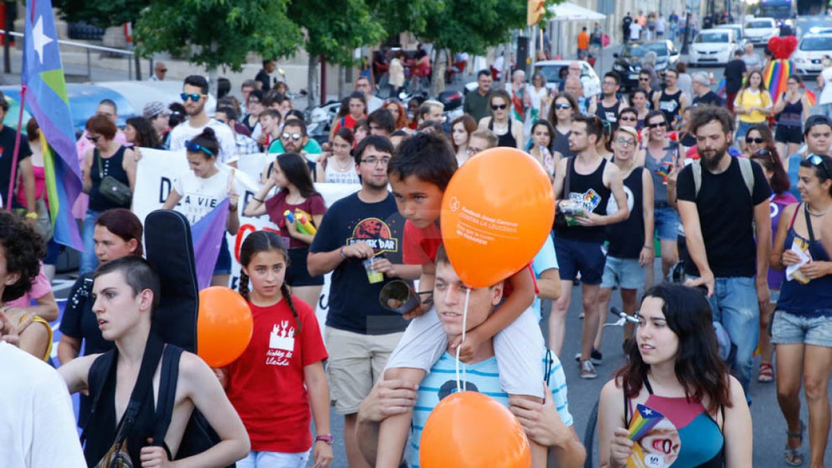 Manifestació descentralitzada de la Comissió Unitària 28-J per a l'alliberament lesbià, gai, transsexual, bisexual i intersexual