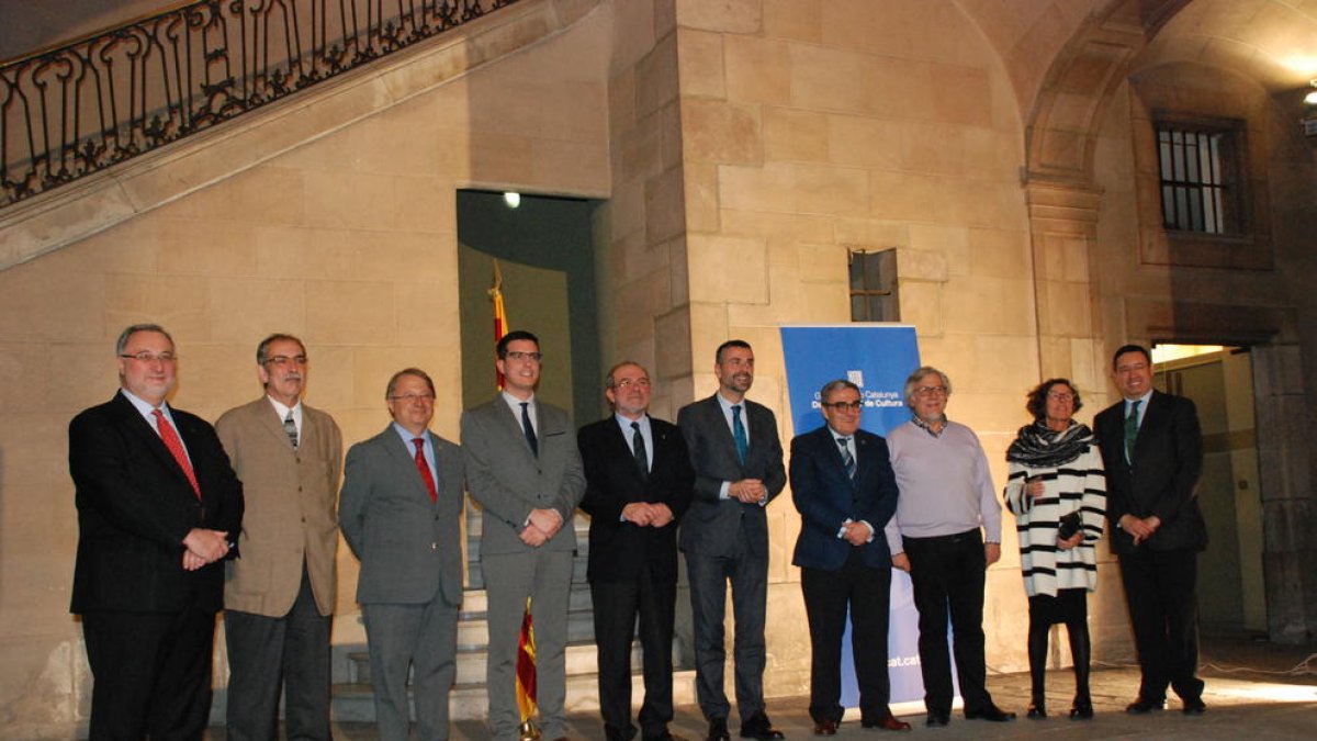 Foto de família de l'acte d'aquest dilluns a Barcelona.