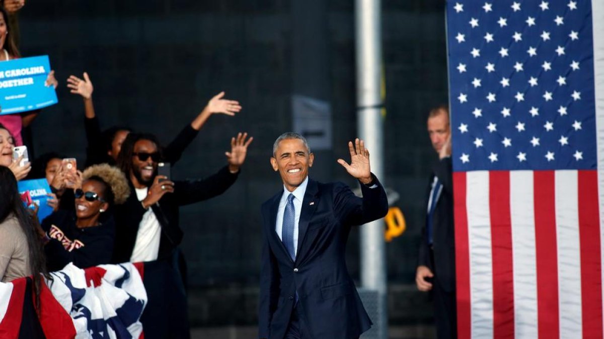 Obama va participar ahir en un acte a favor de Hillary Clinton.