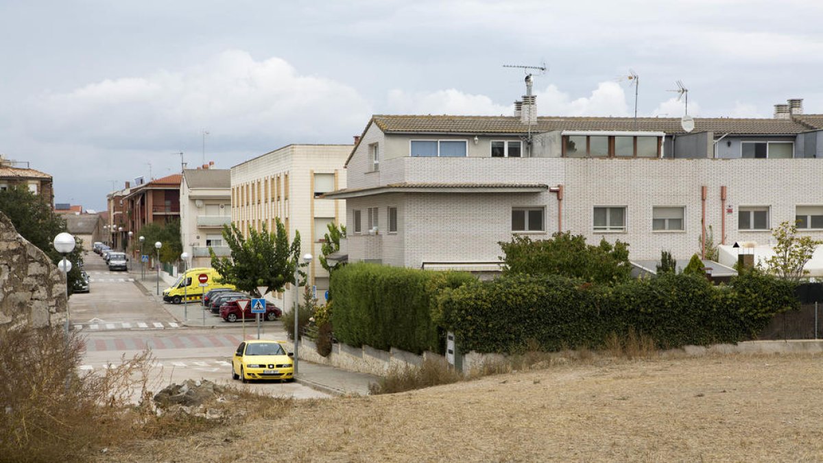 La zona on es preveu construir el centenar d’habitatges a la zona d’expansió de Guissona.