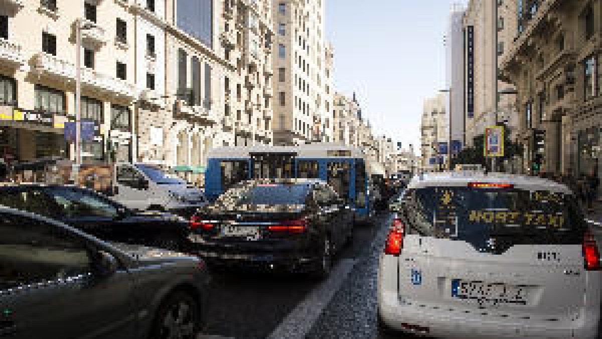 Les famílies van gastar 560 euros de mitjana en l'assegurança de cotxe el 2015