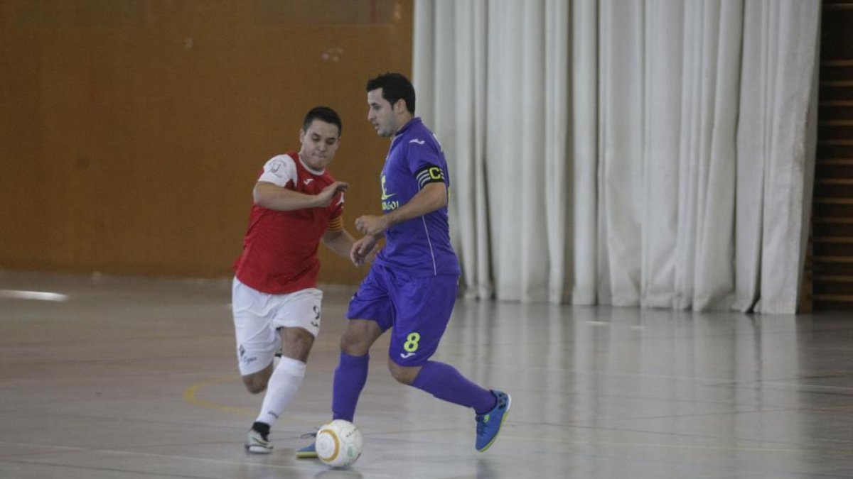 Lo Caragol s’endú el derbi amb el Linyola