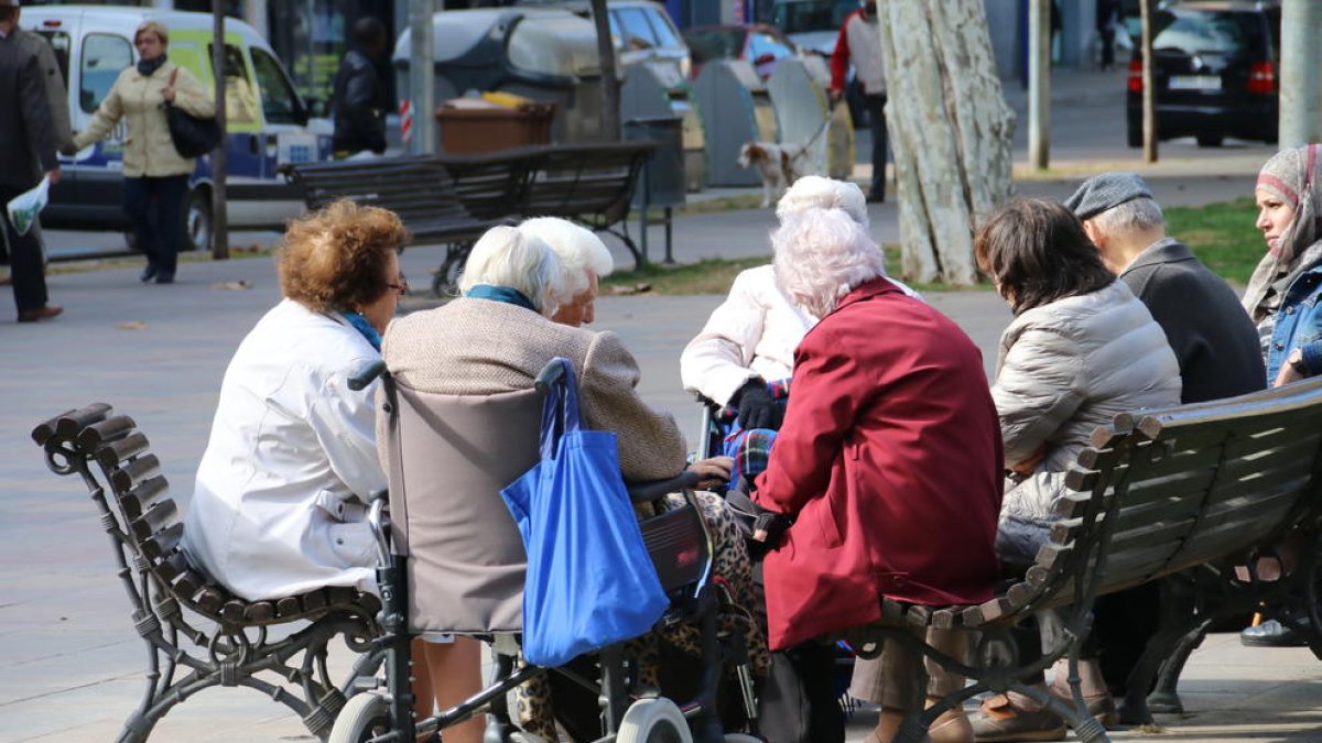 La pensió mitjana de jubilació a Lleida és de 900 euros, la més baixa de Catalunya