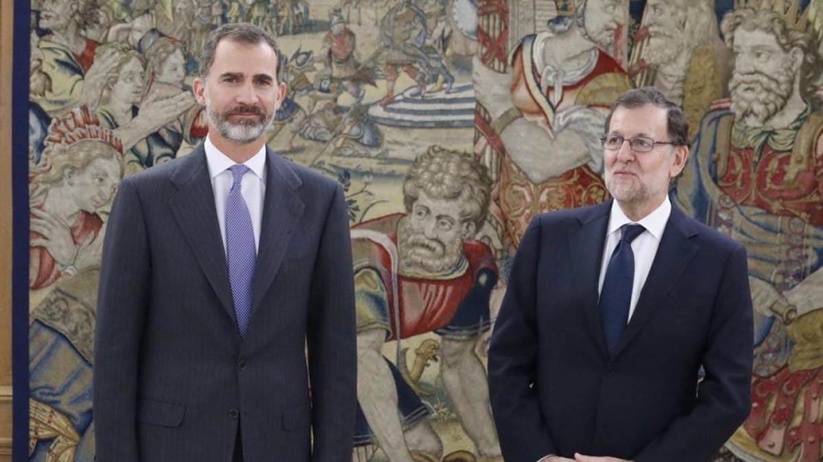 Rajoy accepta l'encàrrec del rei de sotmetre's a la investidura