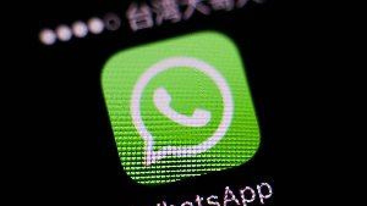 Europa vol evitar que WhatsApp intercanviï dades personals amb Facebook