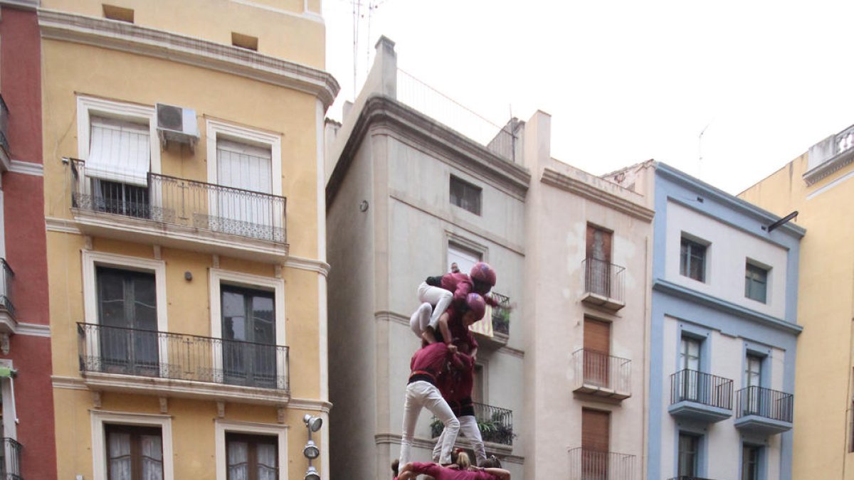 Los Castellers de Lérida, el octubre pasado en la plaza Paeria.