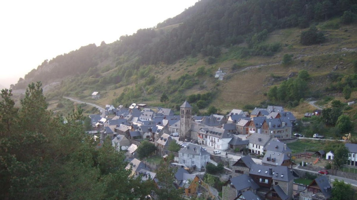 Una panormàmica de Vilamòs que ens ha enviat Tonho Castet