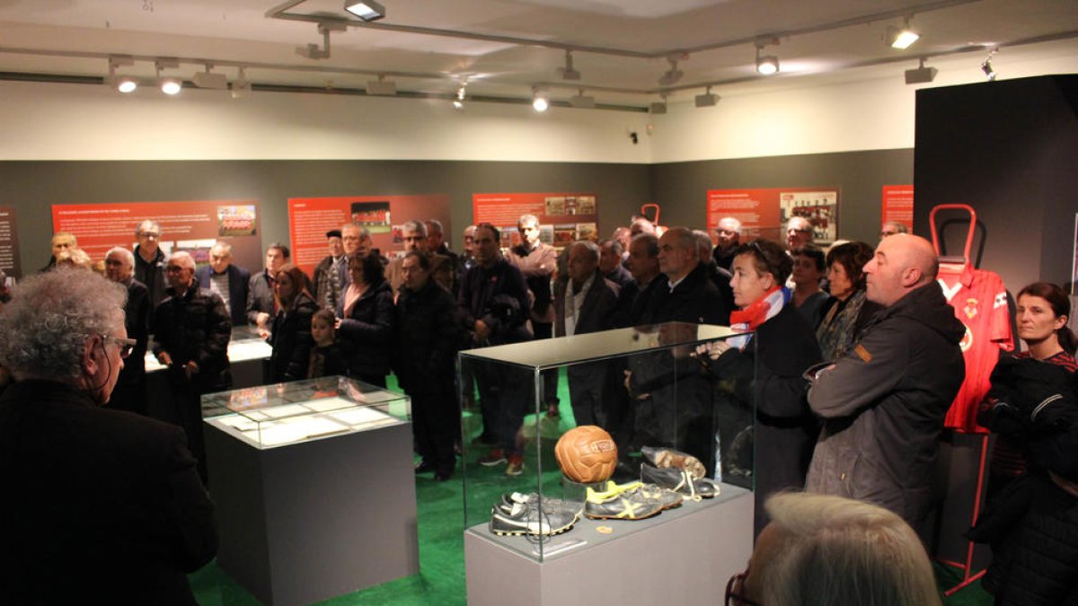 Abre la exposición “Balaguer. Un segle de vida, cent anys de futbol”