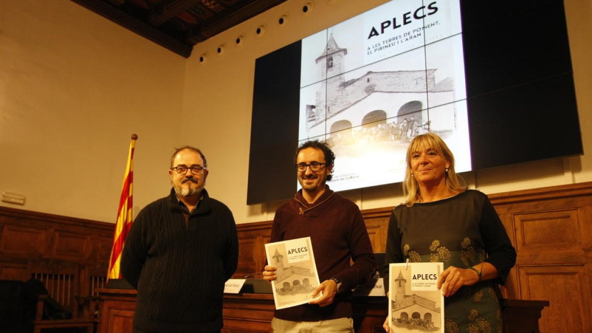 Un libro recoge más de 260 ‘aplecs’ que se celebran en Lleida