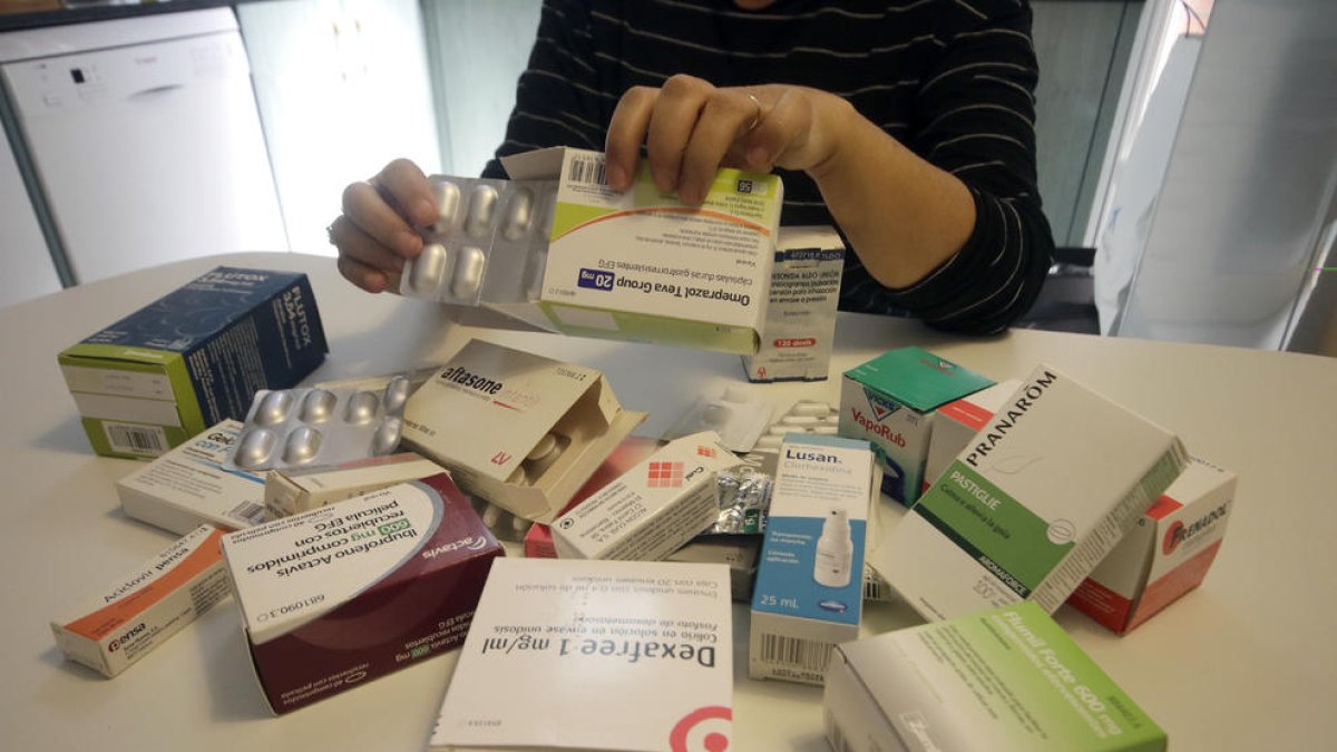 Ejemplo de los medicamentos que pueden encontrarse en el botiquín de cualquier domicilio. 