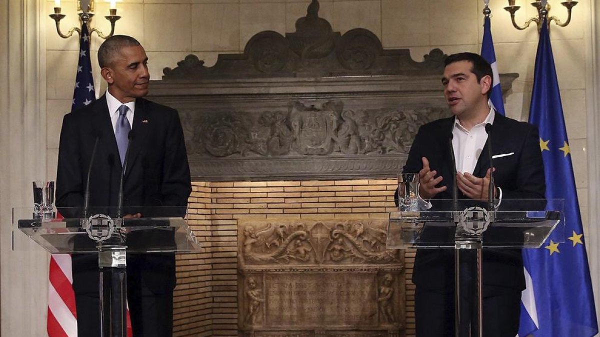 Barack Obama al costat del primer ministre grec, Alexis Tsipras.