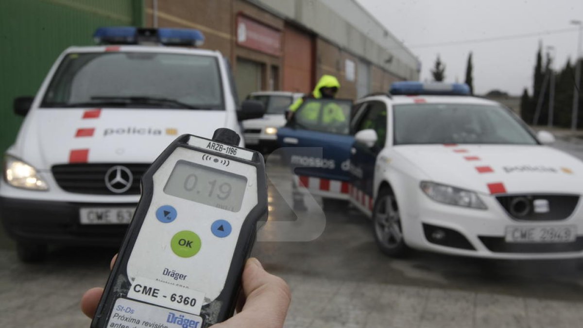 Un control d'alcoholèmia dels Mossos d'Esquadra