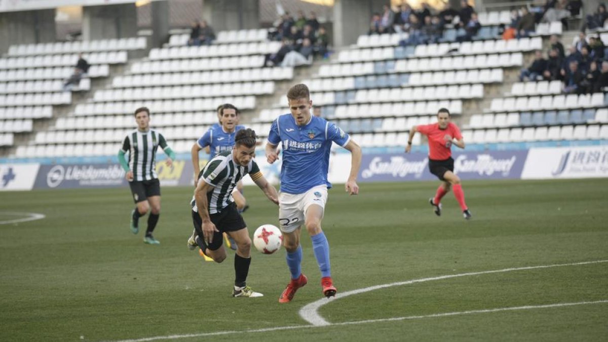 Bojan Radulovic, en un partit amb el Lleida davant del Peralada, el mes de gener passat.