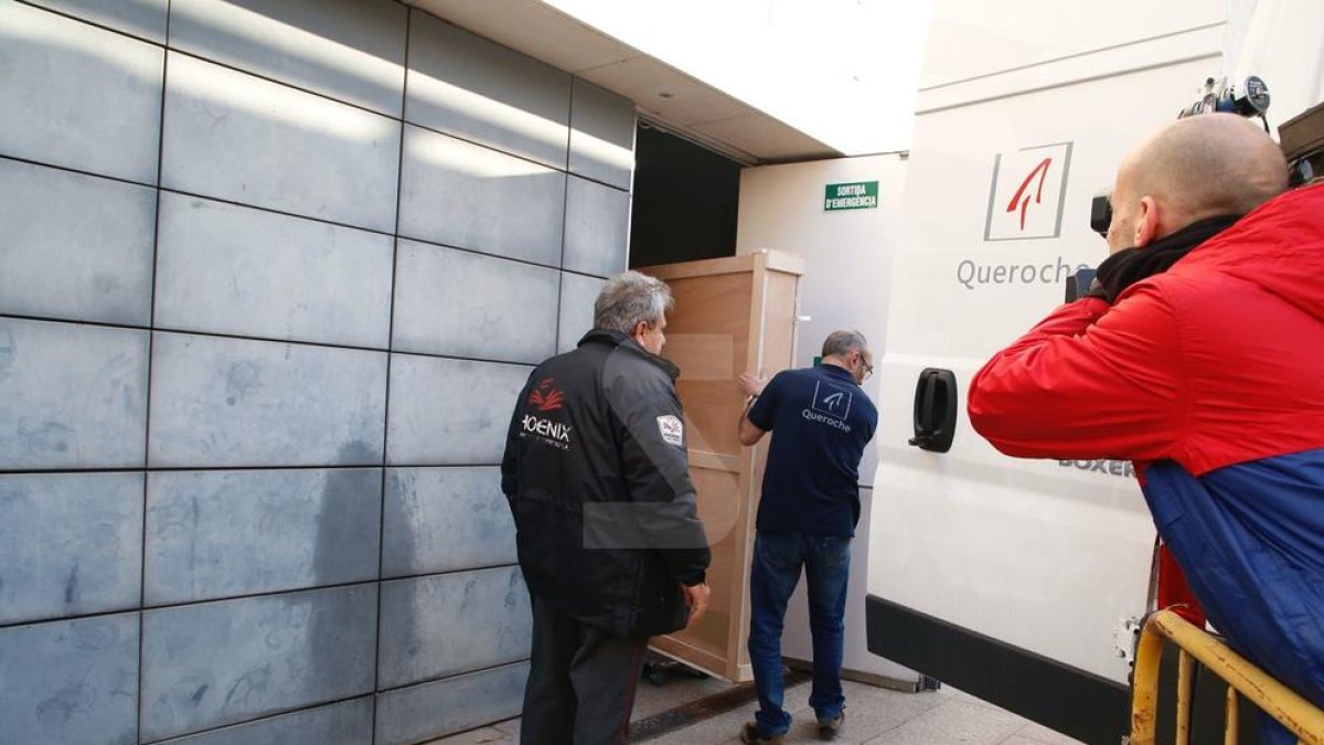Tècnics del Govern d'Aragó han recollit la peça, l'última del litigi que restava per entregar