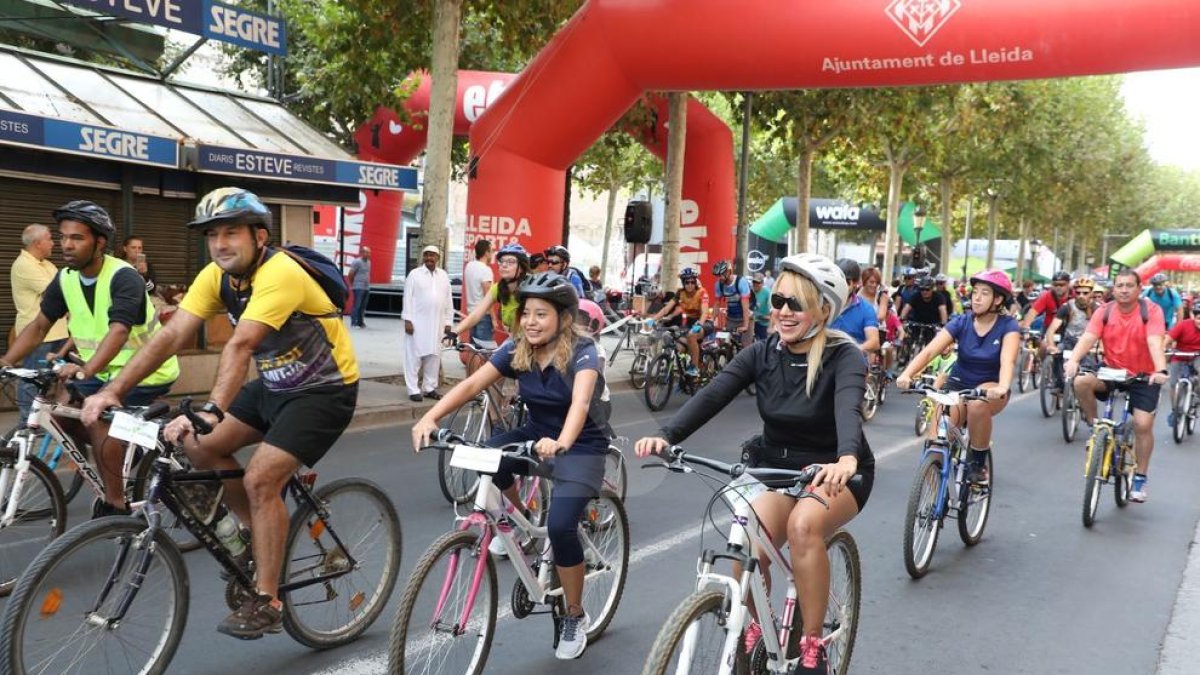 Una pedalada del Dia sense Cotxes a Lleida