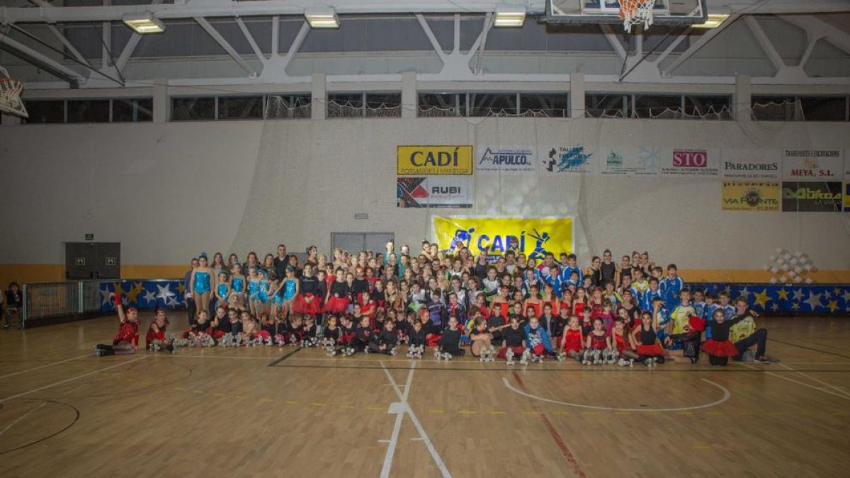 El Cadí celebra su trigésimo aniversario con un festival que reunió a más de 150 patinadores