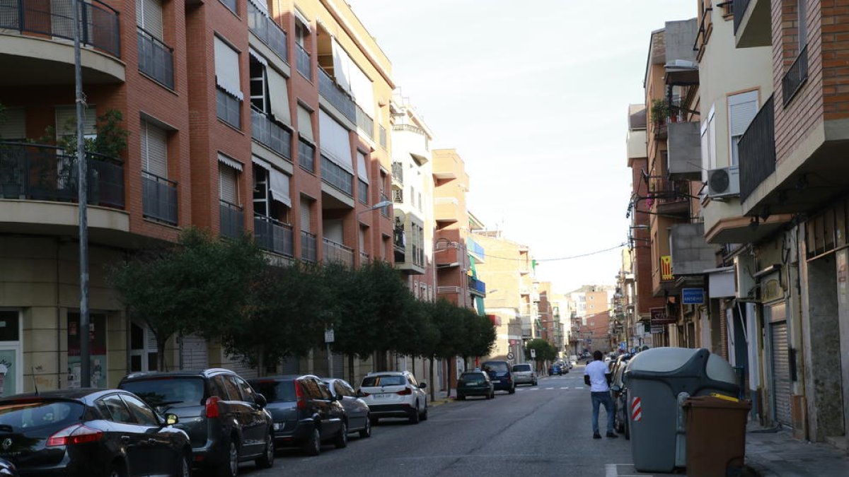 Vista del carrer Corts Catalanes, on es van produir dos robatoris.