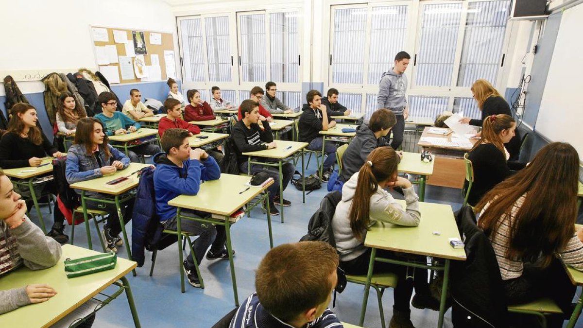 Prueba de nivel de cuarto de ESO, que ahora es el último curso de la educación obligatoria, que acaba a los 16 años.