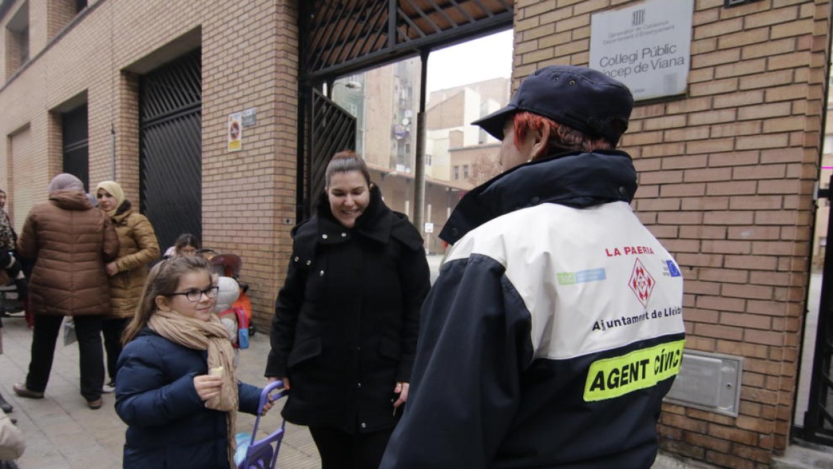 Otros dos, ‘patrullando’ por el centro.