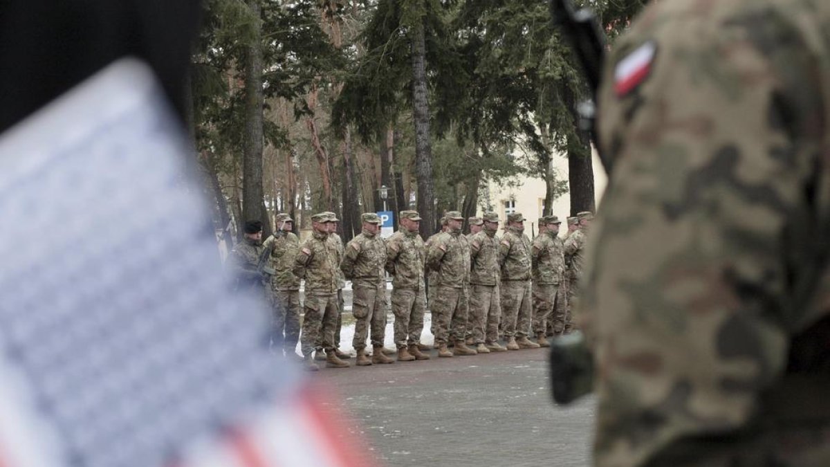 Tropes nord-americanes ahir a l’arribar a Zagan, a l’oest de Polònia.