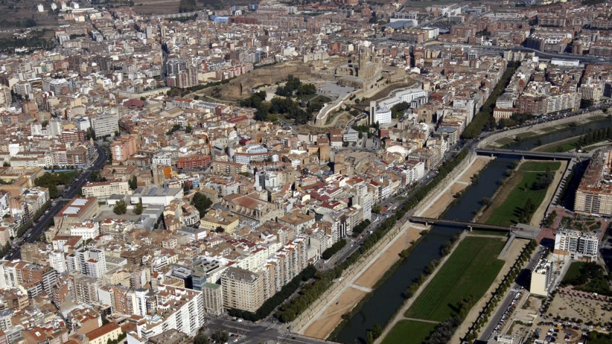 Vista aèria de la ciutat de Lleida, que és la que concentra un nombre més alt de contribuents afectats per plusvàlues injustes.