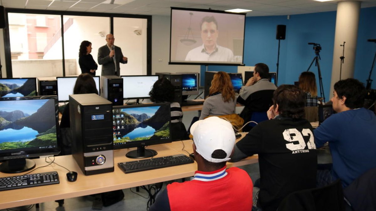 El alcalde de Balaguer saludó por videoconferencia al impulsor del programa Danny Mola.