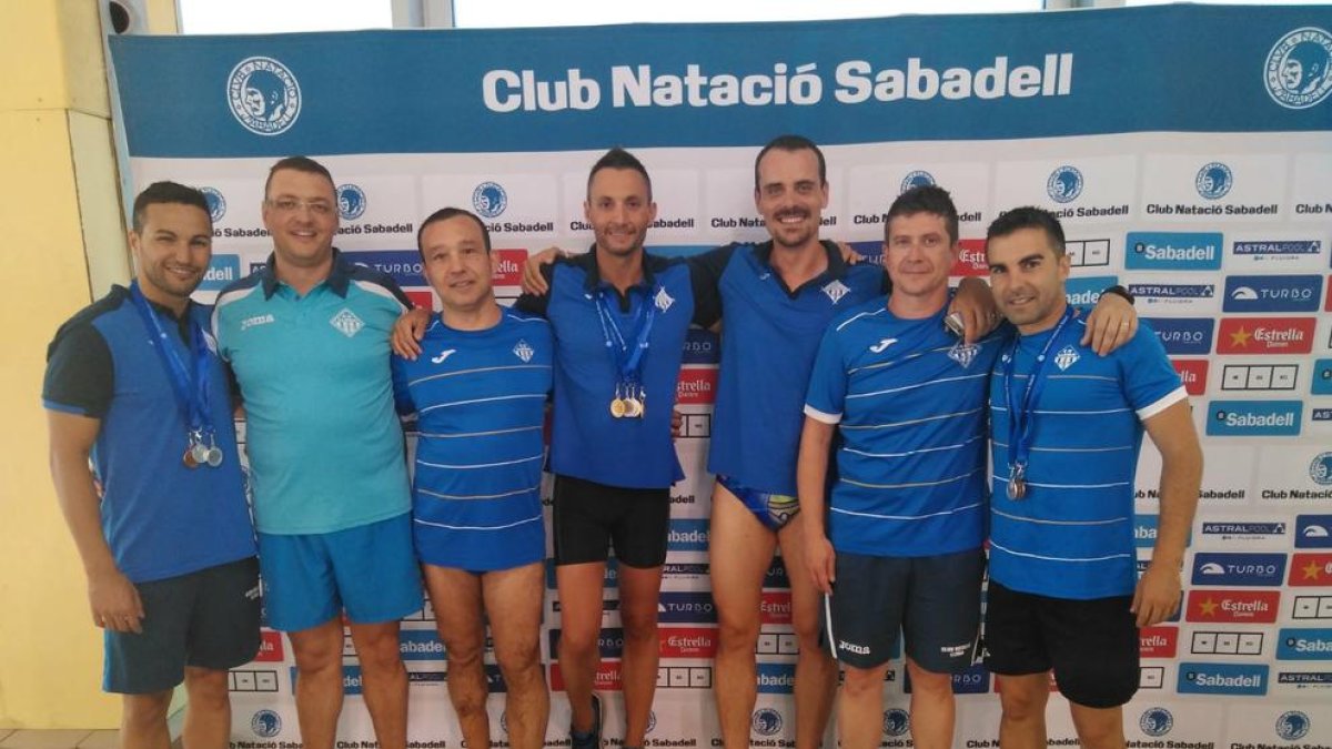 Dotze medalles per al CN Lleida en el Català de natació 