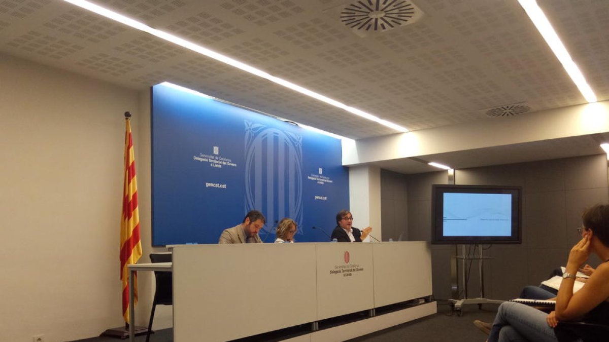 Agustí Serra, durante la sesión informativa sobre la ley de Territorio, ayer en Lleida.
