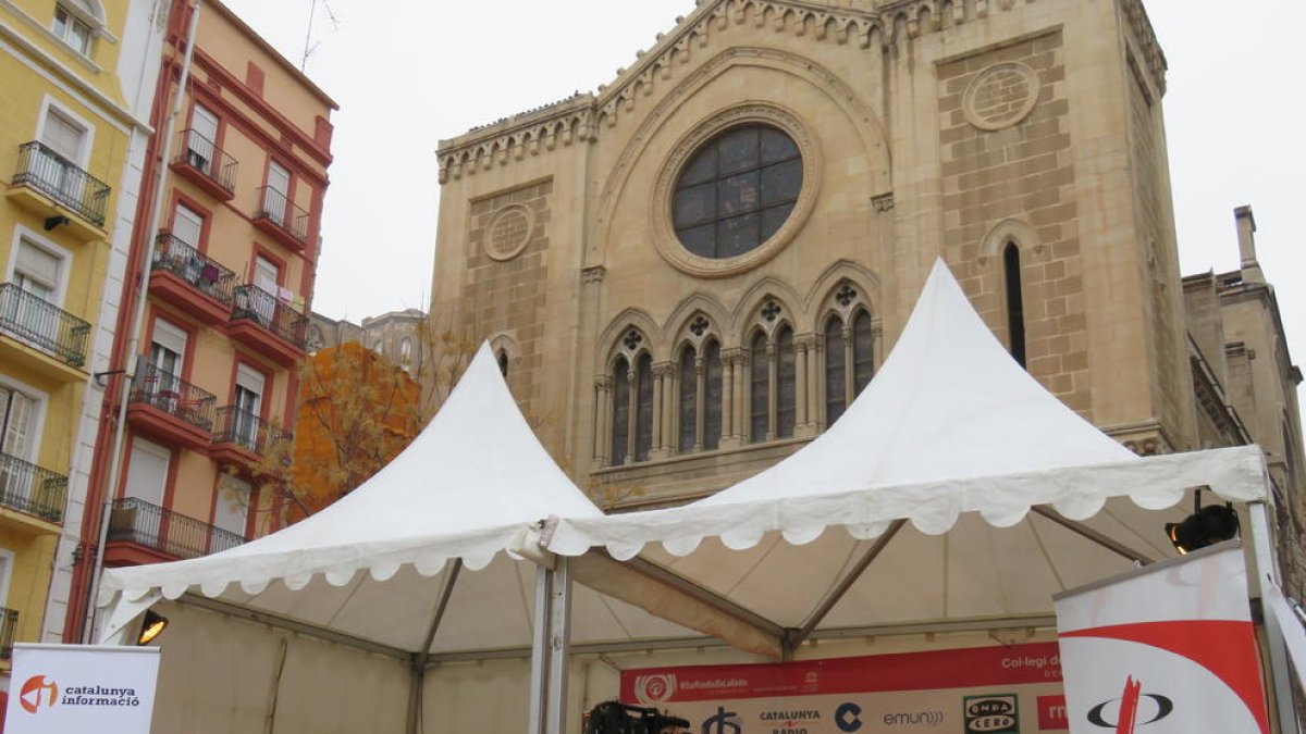 La carpa instal·lada a la plaça Sant Joan l’any passat.