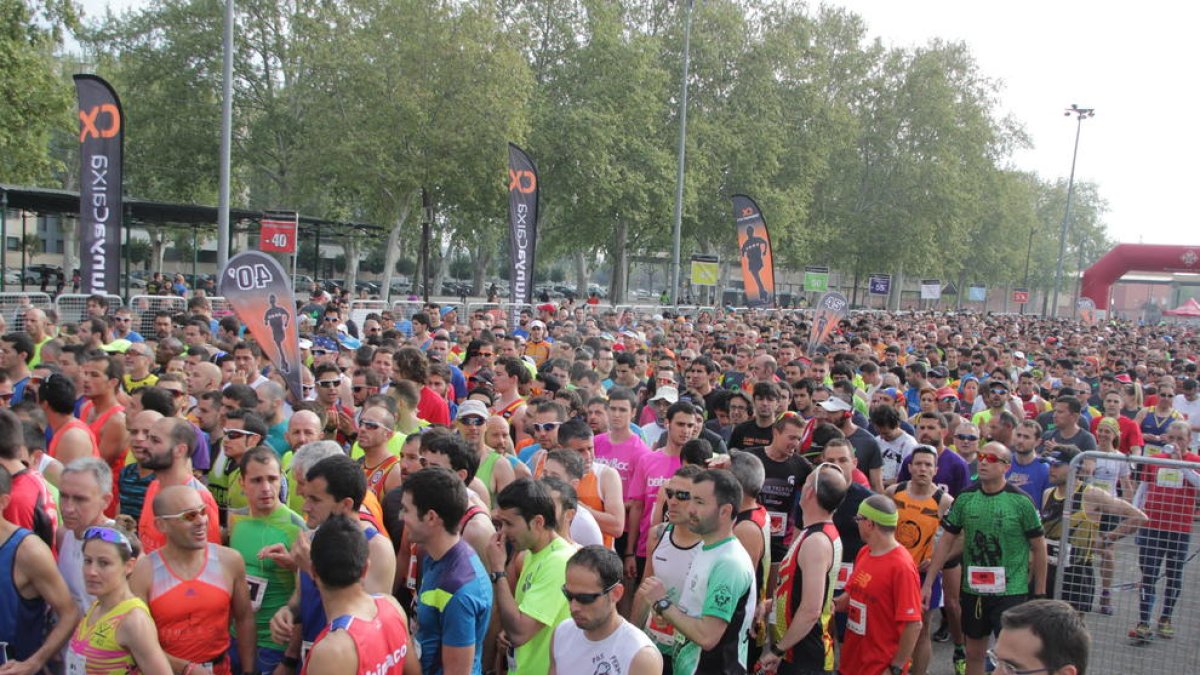 Una cursa atlètica popular a Lleida.