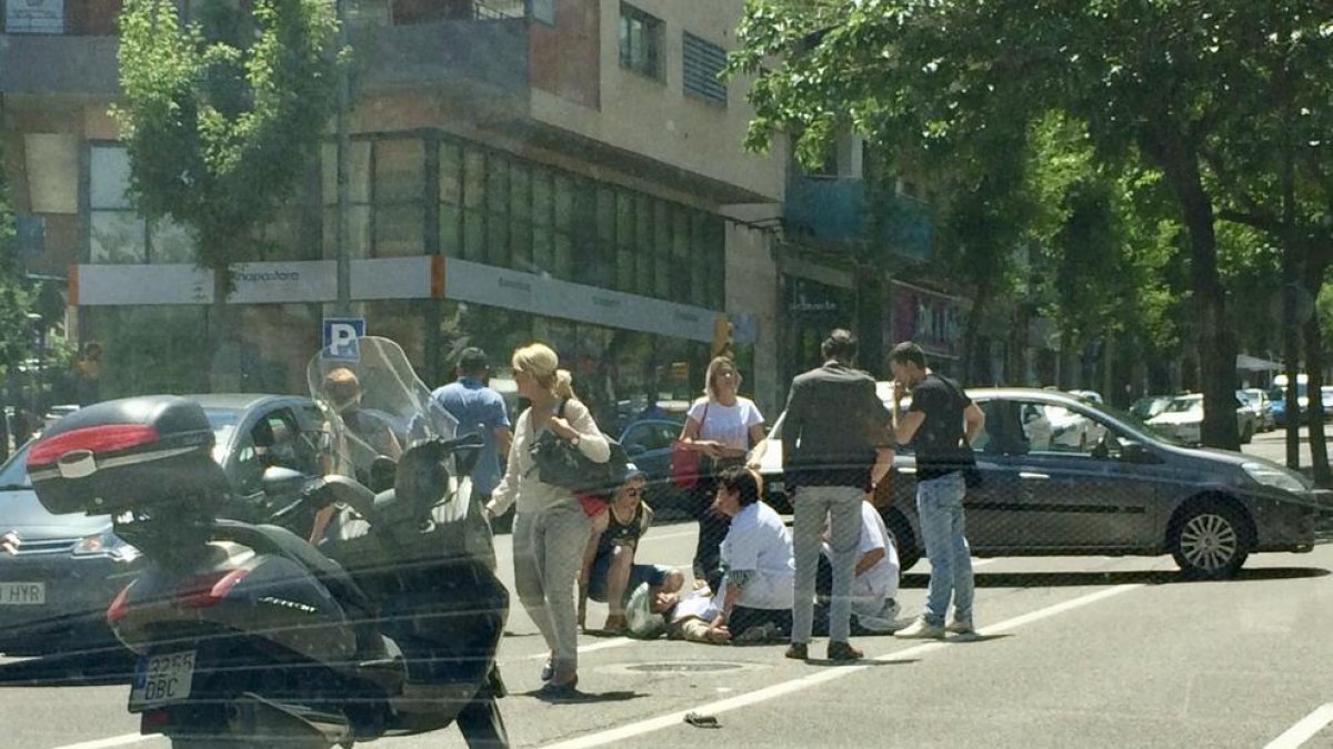 El motorista accidentado ayer en Prat de la Riba. 