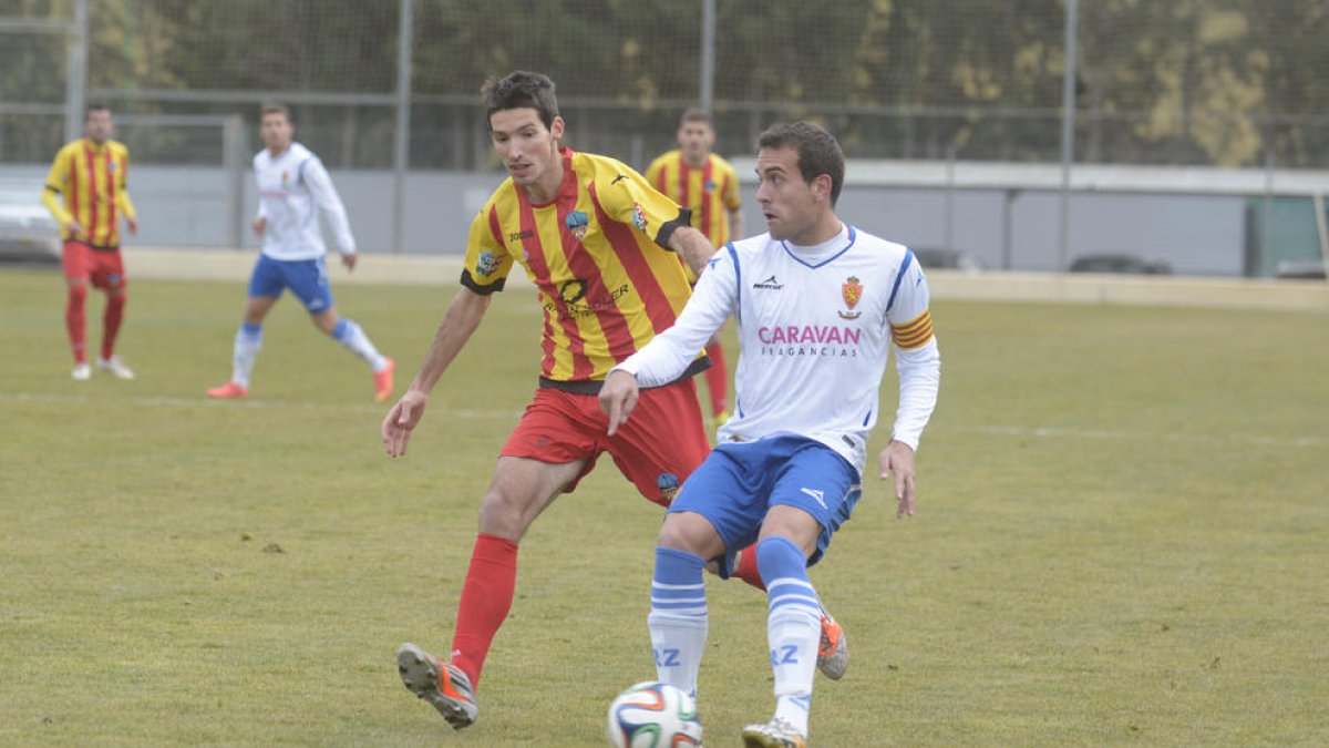 Alex Albistegui, en un partido con la camiseta de la senyera en su anterior etapa en el Lleida. 