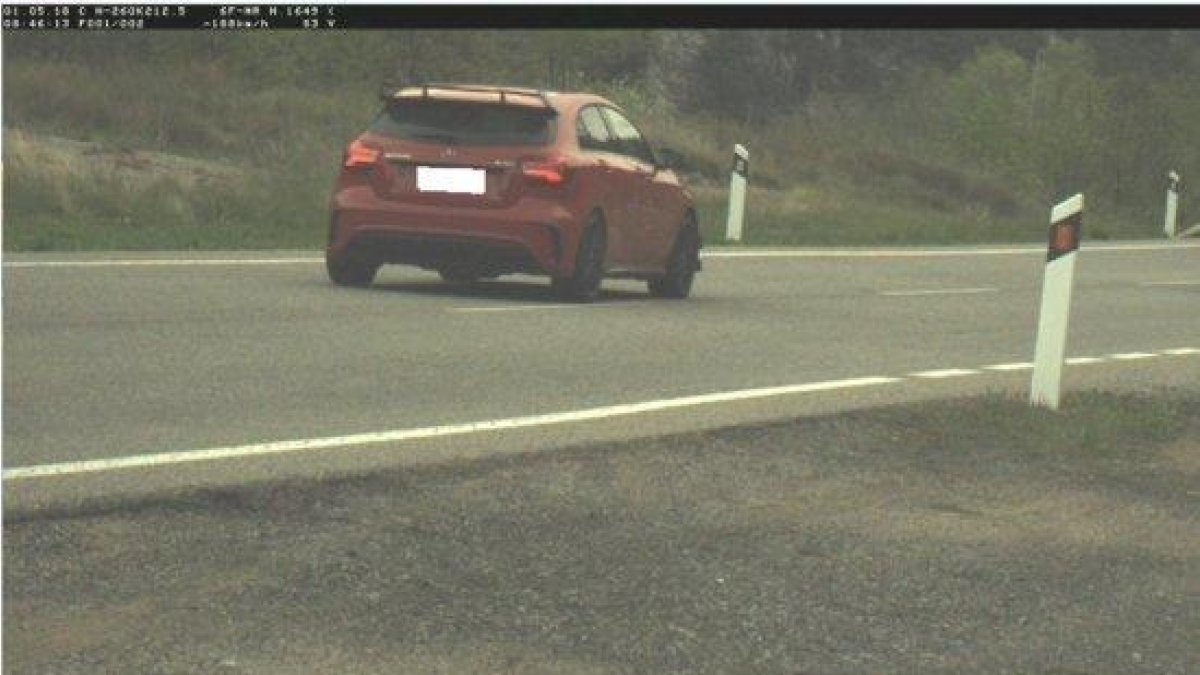 El vehicle 'caçat' a 188 km/h a El Pont de Bar.